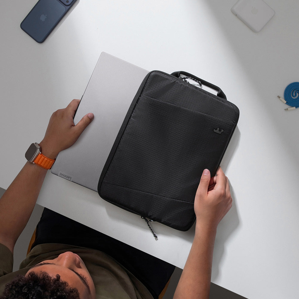 Essence Serisi A35 16 Inç Notebook El Çantası ve Kılıf