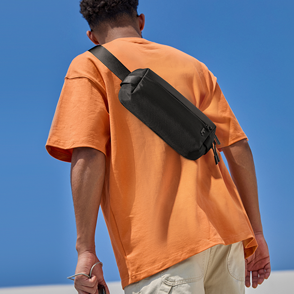 Explorer-T21 Sling Çanta 4L – Siyah