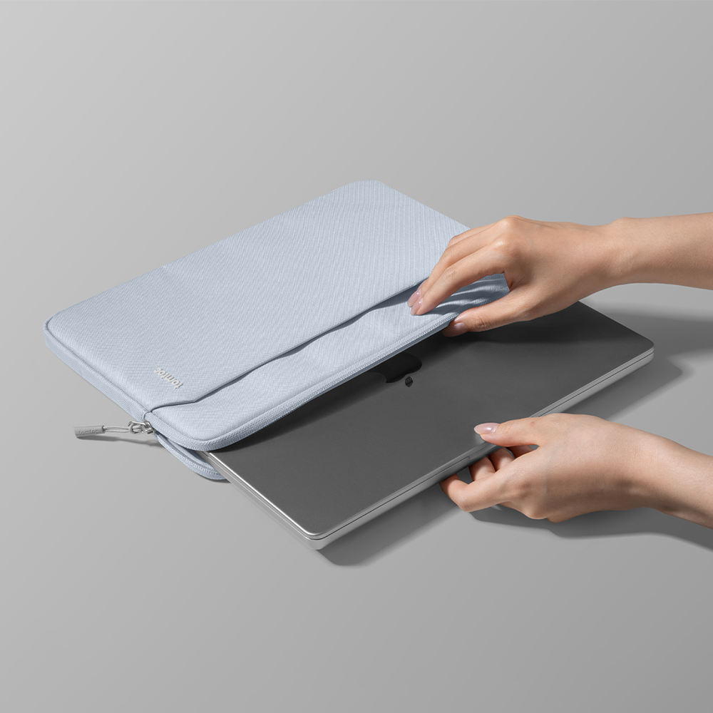 Light-A18 Laptop Kılıfı – Açık Mavi