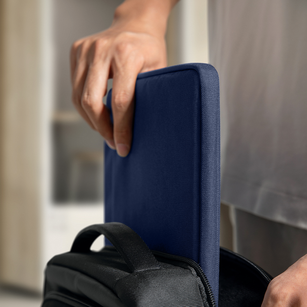 Light-A18 Laptop Kılıfı – Lacivert