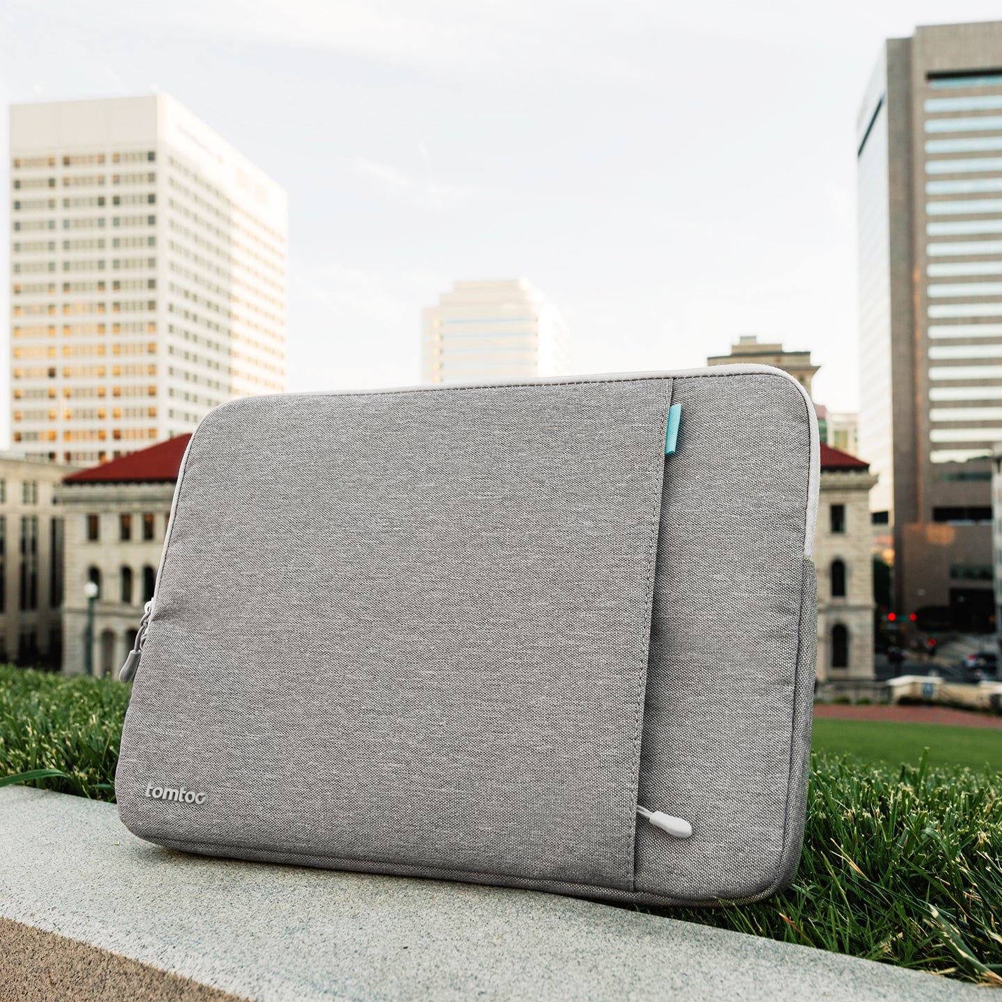 Defender-A13 Serisi A13F2G2 16" Koyu Gri Notebook Kılıfı