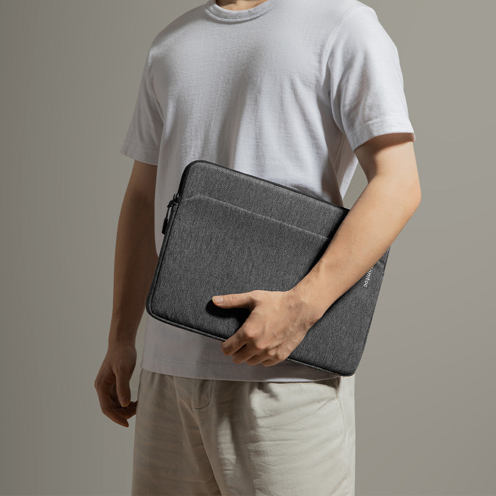 Light-A18 Laptop Kılıfı – Koyu Gri