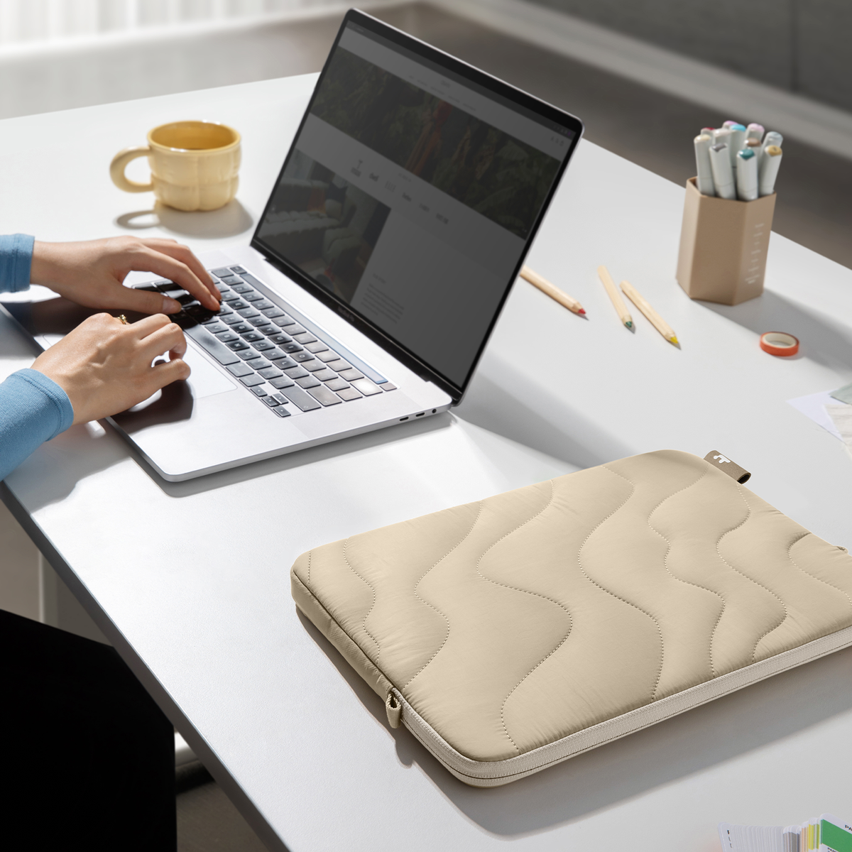 Terra-A27 Laptop Kılıfı #Renk_Kum Beji