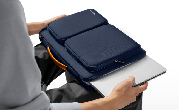 Laptop Kılıfı Nedir? Laptop Kılıfı ile Laptop Çantası Arasındaki Farklar Nelerdir?