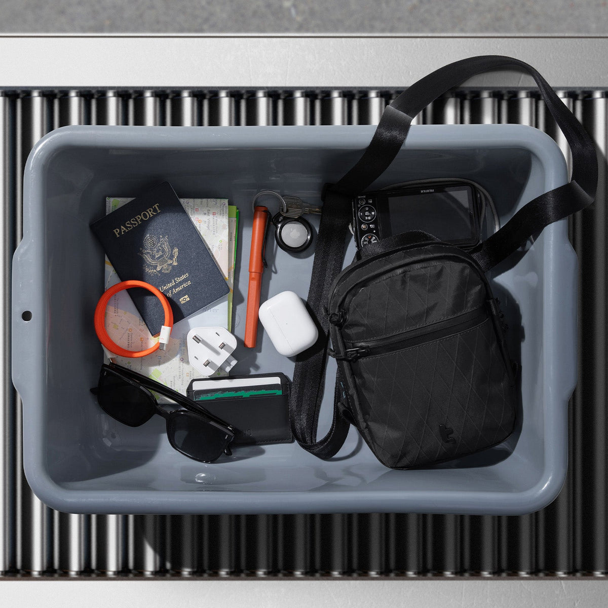 Aviator-T37 X-Pac Çapraz Askılı Çanta 1.3L – Siyah