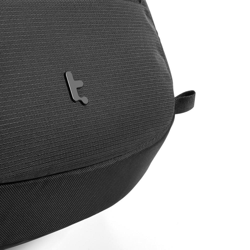 UrbanEx Serisi 16" - 32L Notebook Sırt Çantası