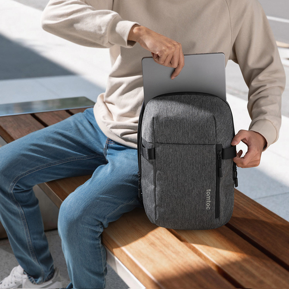 Navigator-T24 Sling Çanta – Koyu Gri
