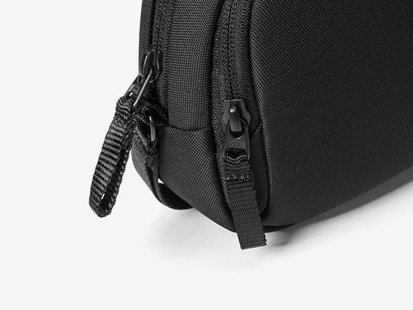 Her gün akıcı ve güvenilir çalışan YKK fermuar.