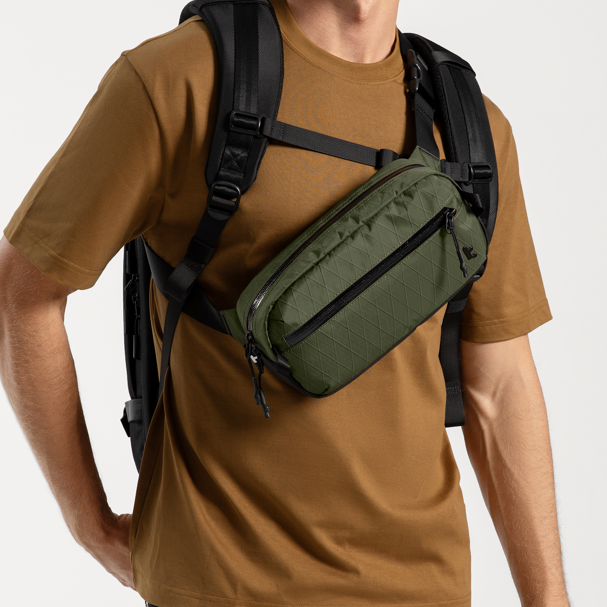 Aviator-T35 X-Pac Göğüs Çantası 2.5L – Yeşil