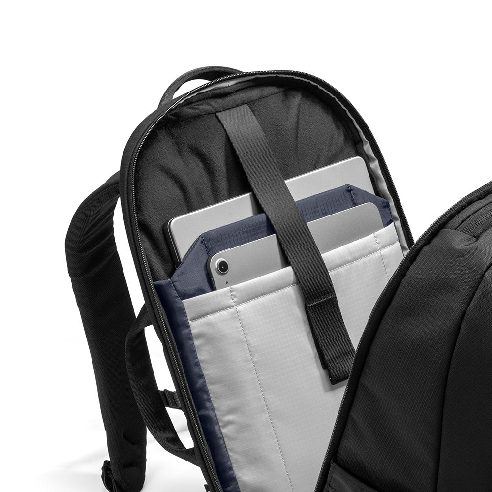 UrbanEx Serisi T77 16" - 26L Notebook Sırt Çantası