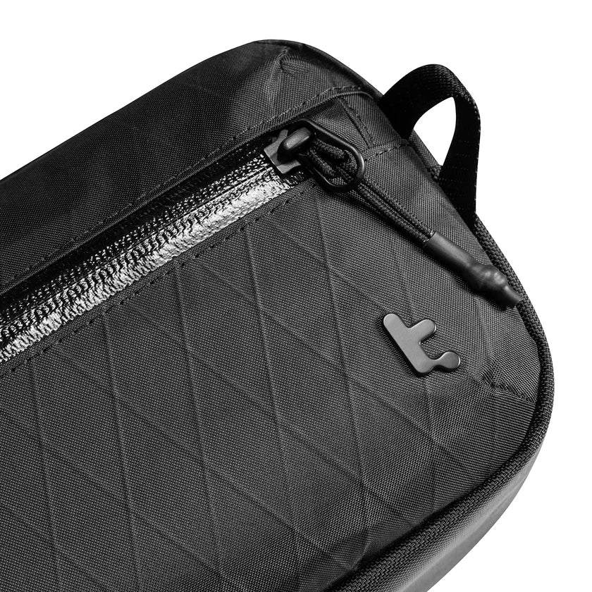 Aviator T35 X-Pac 2.5L Aksesuar  El ve Omuz Çantası