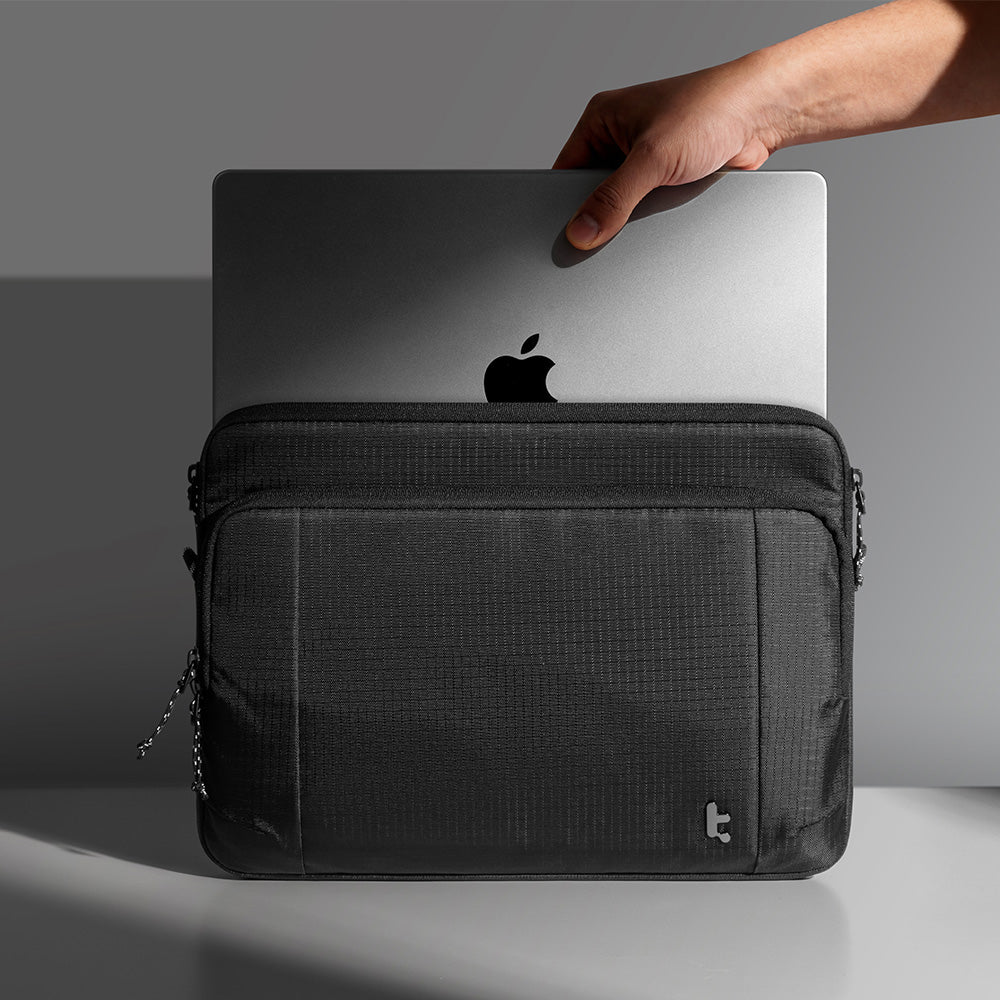 Essence Serisi A34 13 Inç Notebook El Çantası
