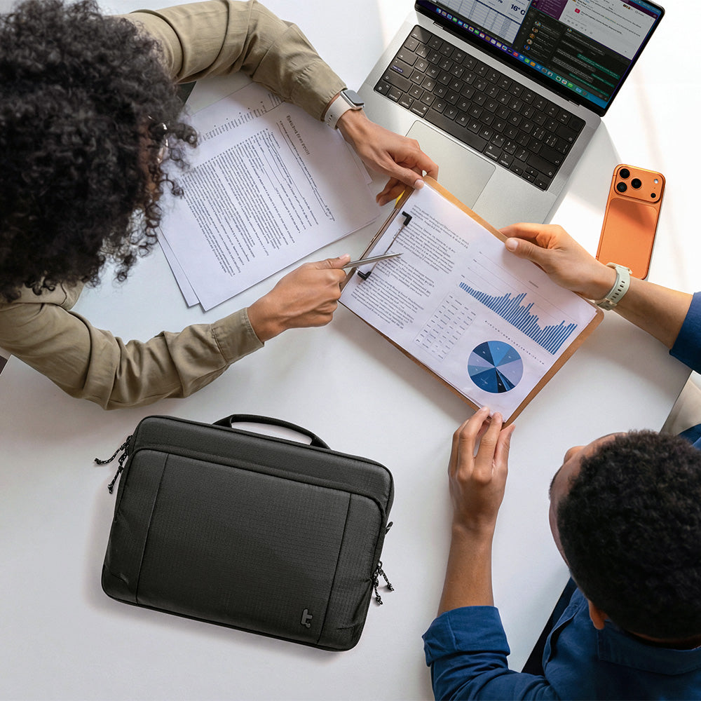 Essence Serisi A34 13 Inç Notebook El Çantası