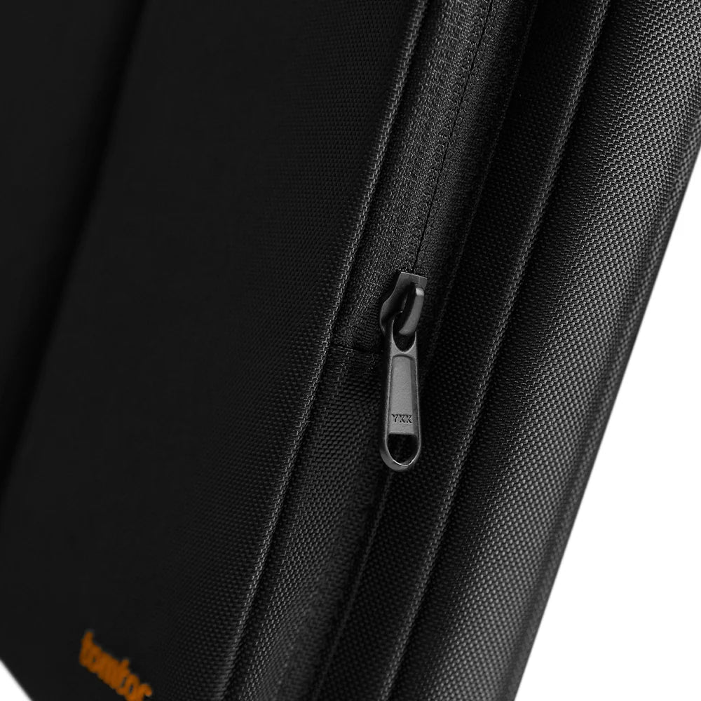 Defender A42 16 Inç Notebook Çantası