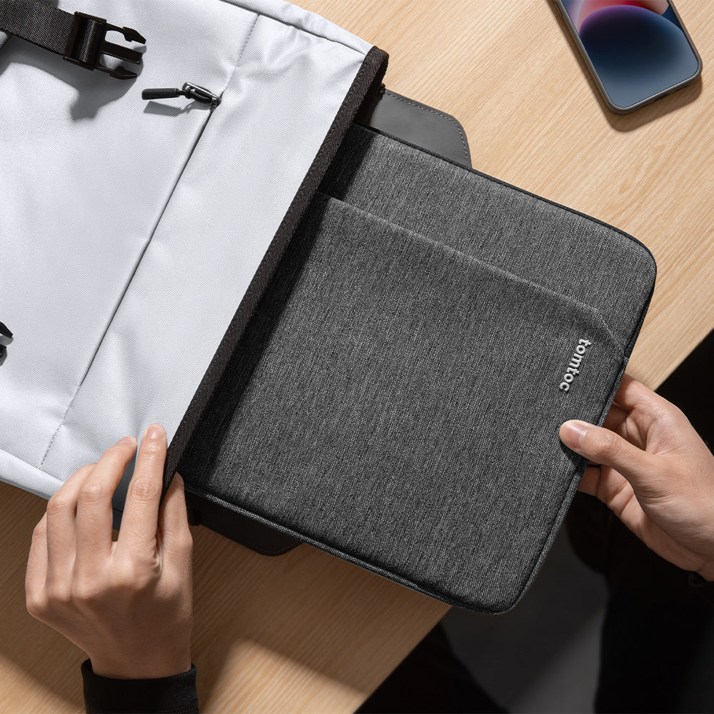 Light-A18 Laptop Kılıfı – Koyu Gri