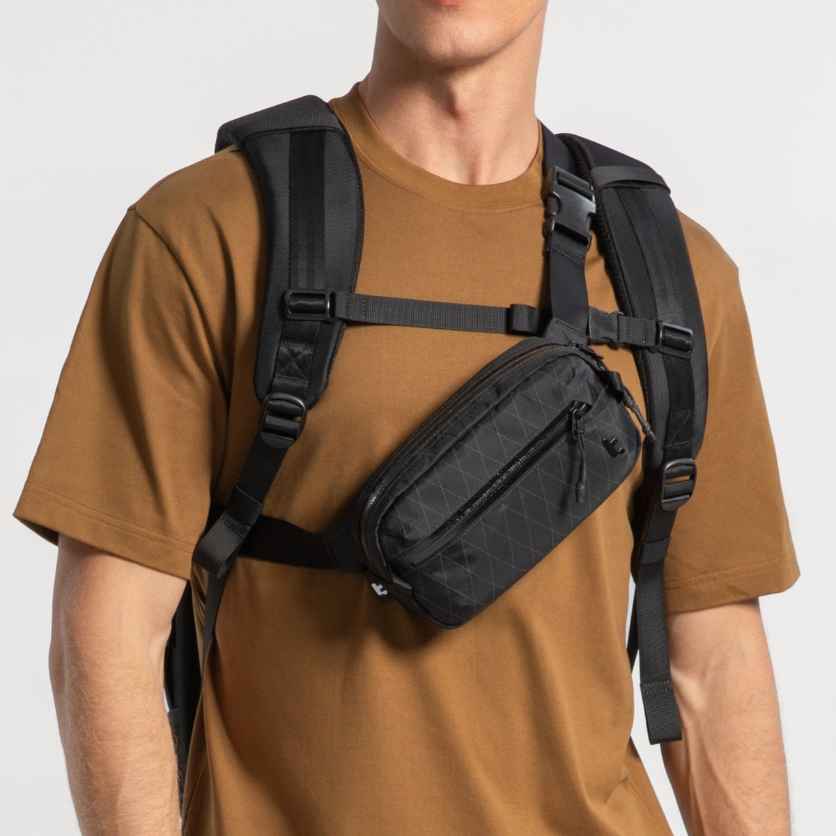 Aviator-T35 X-Pac Göğüs Çantası 1.5L – Siyah