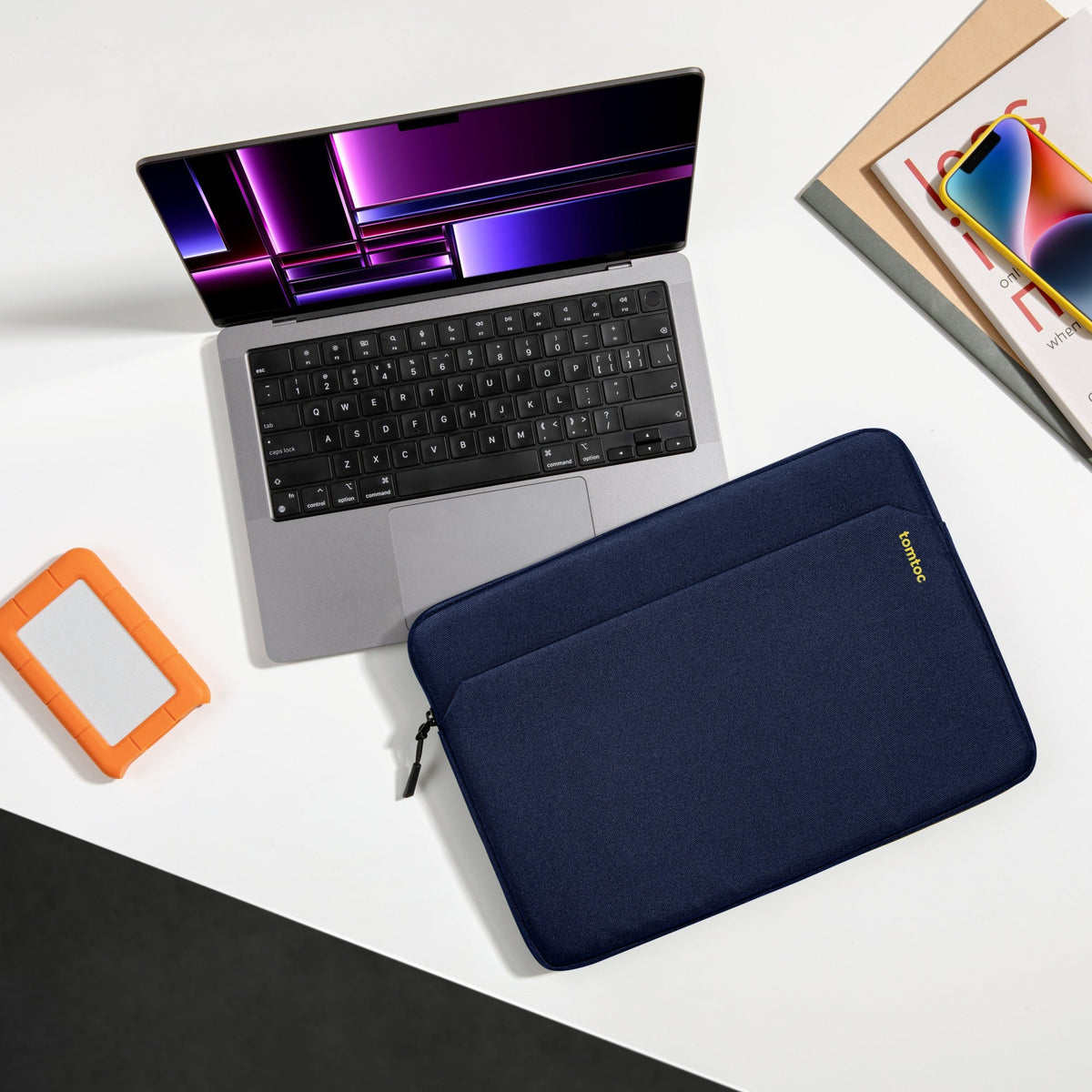 Light-A18 Laptop Kılıfı – Lacivert