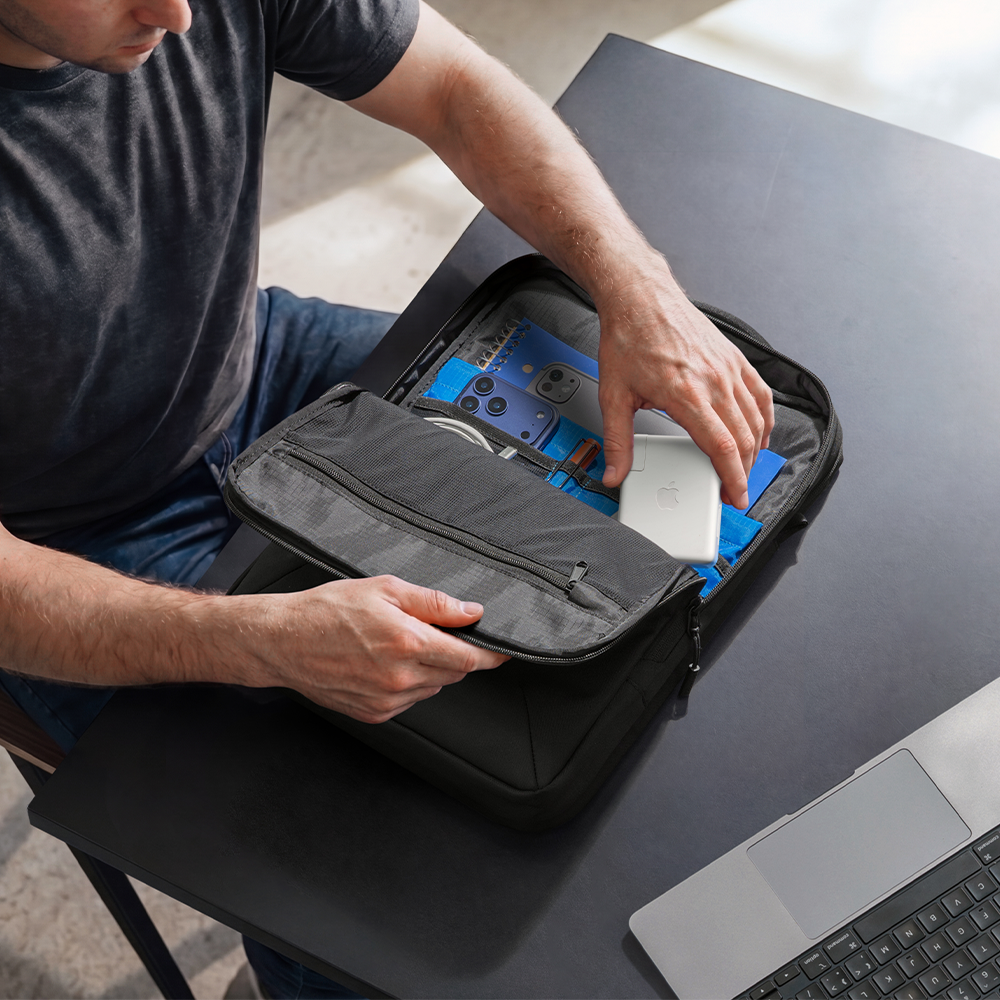 UrbanEX-A04 Laptop Omuz Çantası