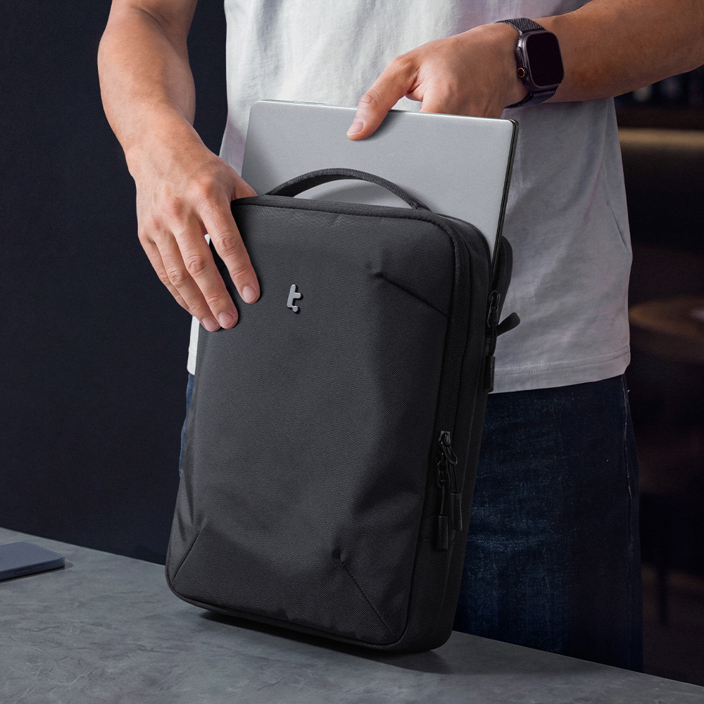 UrbanEX-A04 Laptop Omuz Çantası