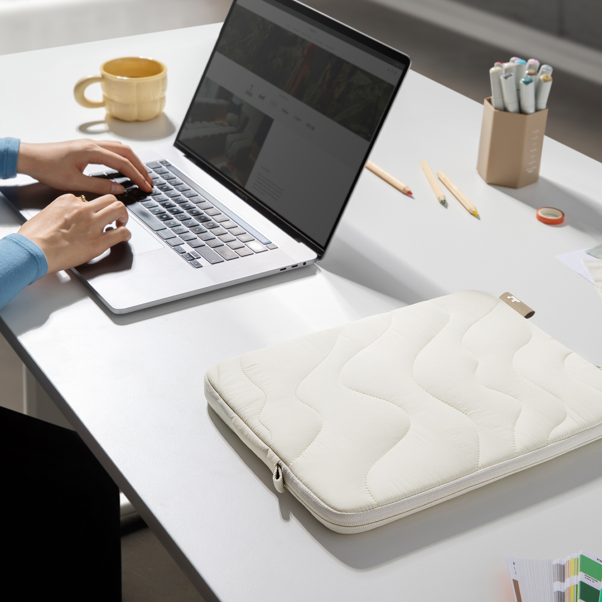 Terra-A27 Laptop Kılıfı #Renk_Kar Beyazı